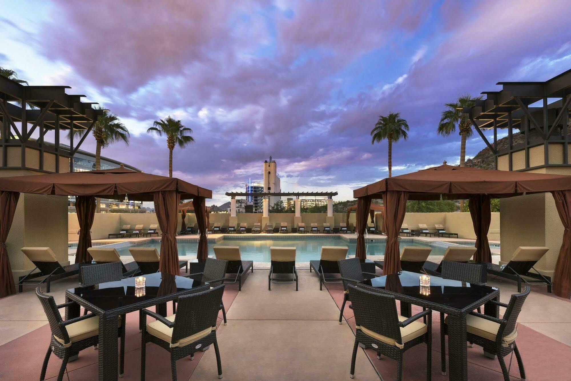 Готель Tempe Mission Palms- Destination Fee Includes Parking Екстер'єр фото